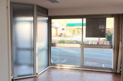 Bureau  475 €
