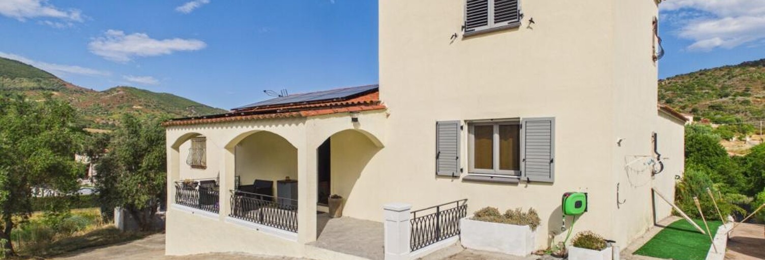 Maison 11 Pièces 253 m² à vendre à Alata (20167)