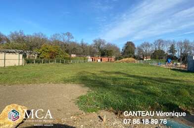 Terrain  64000 €