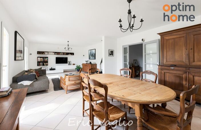 BOUC-BEL-AIR – Villa 169 m², 4 chambres, piscine, terrain 1 257 m² + sous-sol 100 m² + Atelier 30 m2 — photo 3