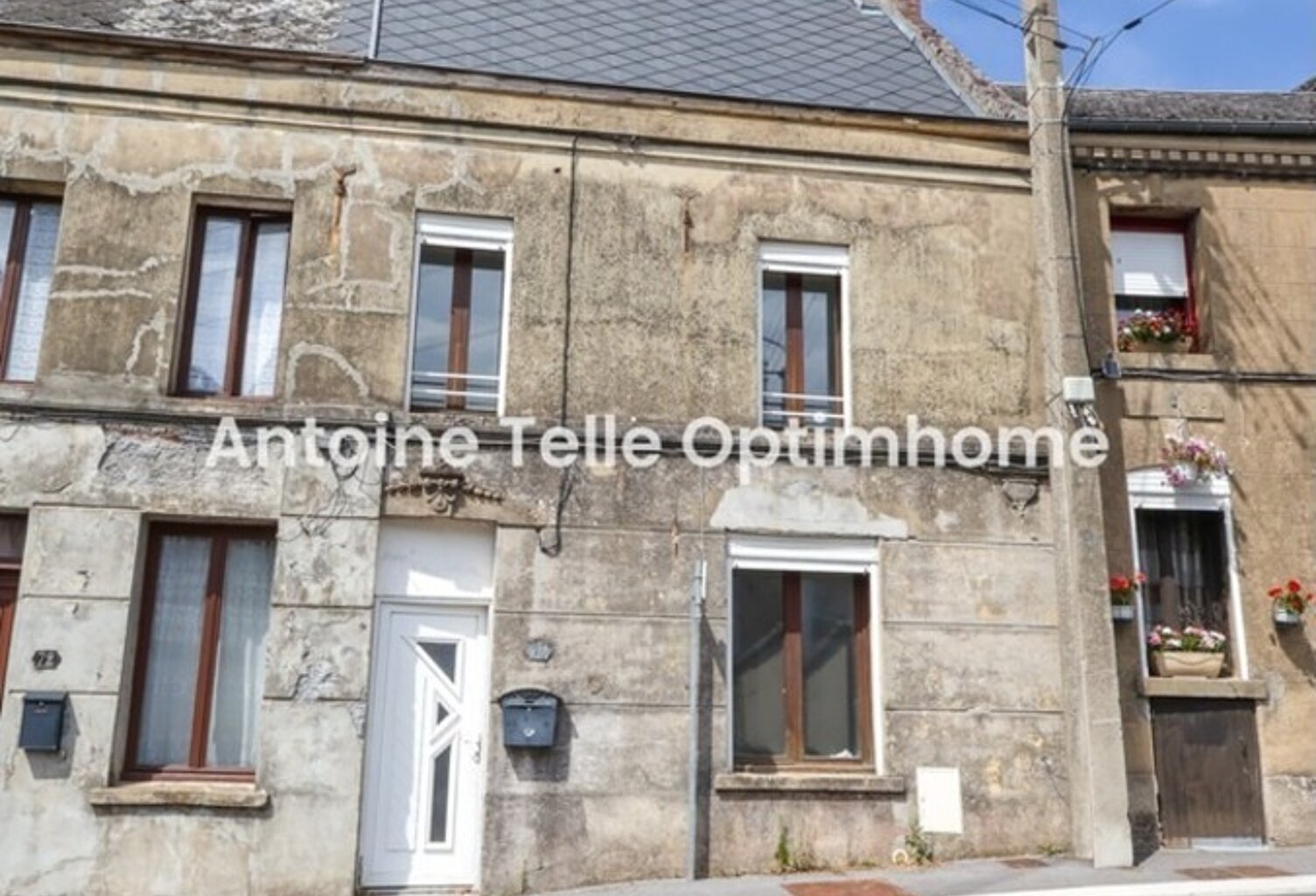 Le Cateau 59360 - Opportunité d'investissement - Maison de deux chambres avec cour intérieure — photo 1