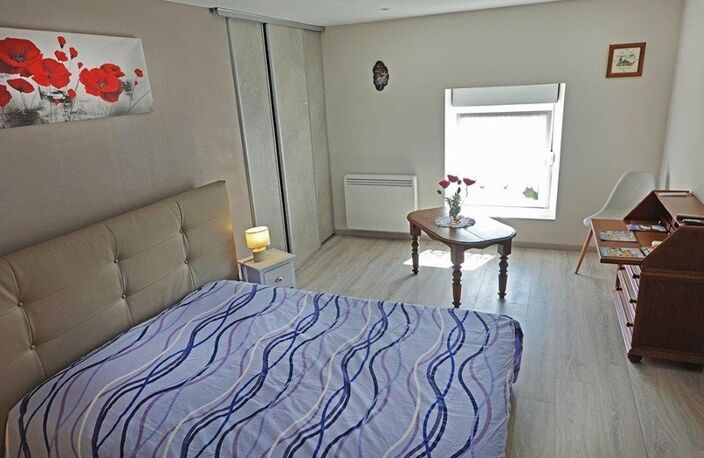 MARVILLE (55600) – Maison de caractère en pierre avec activité de gîte — photo 5