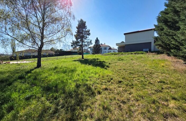 EXCLUSIVITE / Terrain à vendre de 866,00 m² BILLOM (63) — photo 3