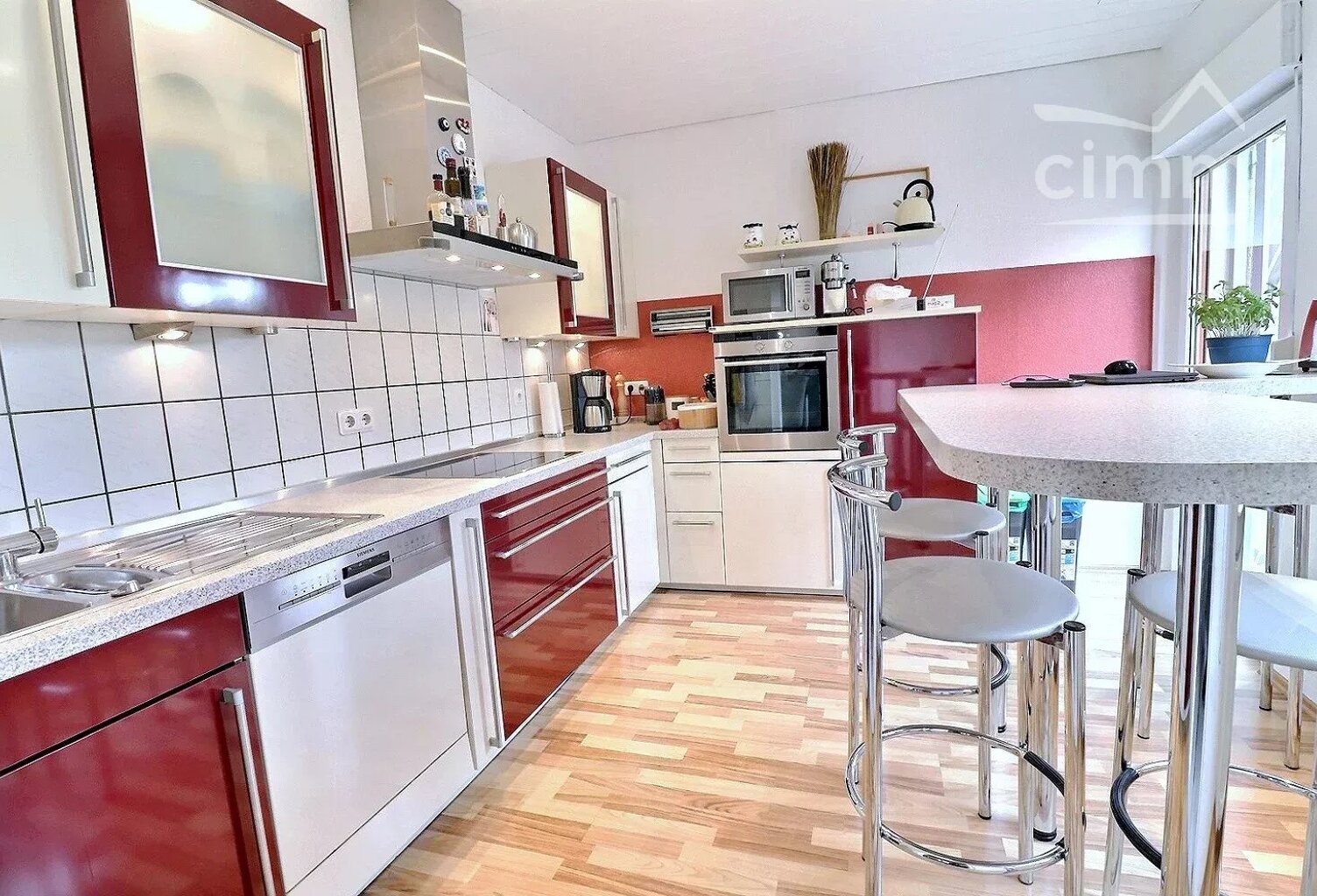 COUP DE CŒUR À FRAUENBERG – MAISON FAMILIALE DE 235 M² ENTIÈREME — photo 1