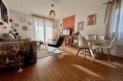 Appartement 3 pièces 750 €
