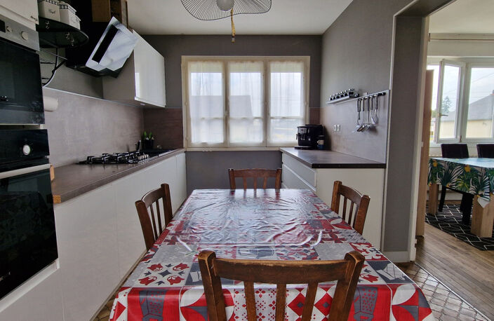 MAISON AVEC DÉPENDANCE DE 37 m2 | SOUS-SOL COMPLET | NOMBREU — photo 4