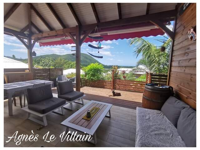 Propriété avec Maison Vue mer + 5 bungalows - Plage à pieds — photo du bien