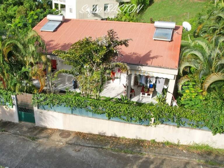 À VENDRE 972 MARTINIQUE – LES TROIS-ÎLETS – MAISON 209 M² HABITABLES – 4 LOGEMENTS – JARDIN ET TERRASSES — photo 1