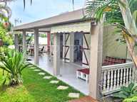 À VENDRE 972 MARTINIQUE – LES TROIS-ÎLETS – MAISON 209 M² HABITABLES – 4 LOGEMENTS – JARDIN ET TERRASSES — photo 2