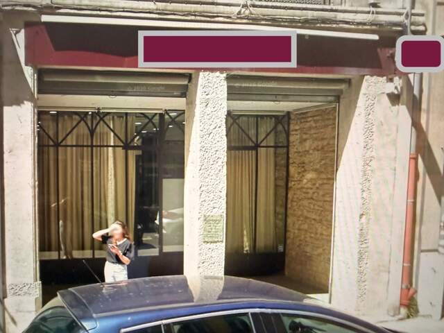 Local commercial Bail à céder  LYON 6EME (69) magnifique local de 68m2 environ + cours arrière — photo du bien