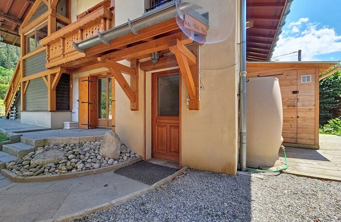 Maison à vendre - 180m² - 5 pièces SAINT GERVAIS LES BAINS (74) — photo 4