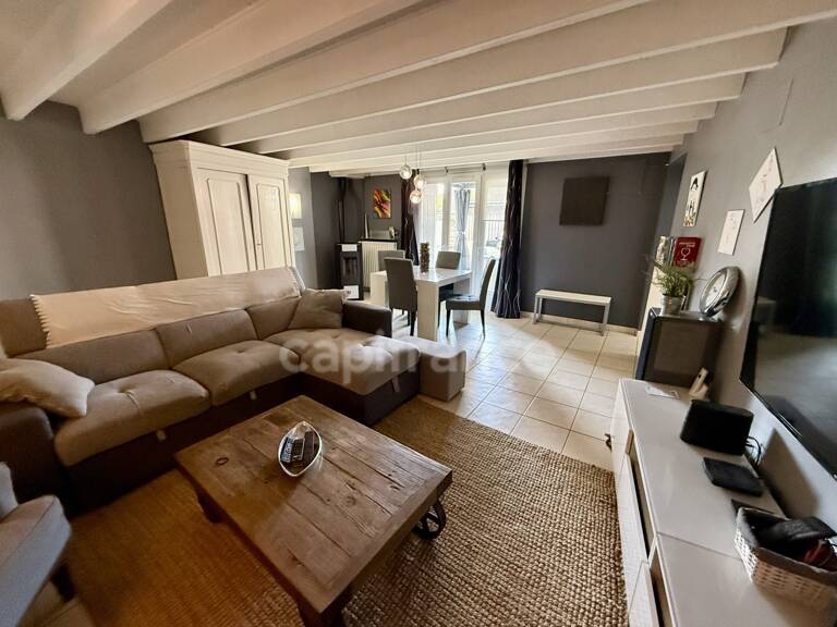 Le charme de l'ancien, le confort d'une rénovation soignée et un extérieur pensé pour profiter… sans les contraintes d'un grand terrain à entretenir — photo 1