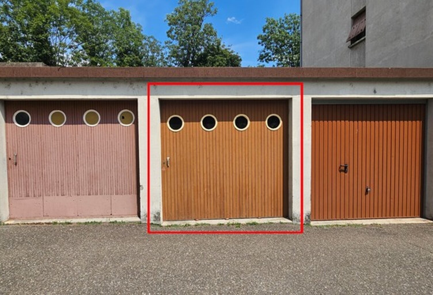 Garage sécurisé – Avenue Jean Jaurès à Gap — photo 1