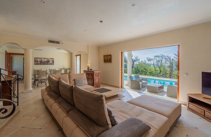 Villa contemporaine de prestige – Vue mer – Piscine chauffée & jacuzzi – Saint-Jean Grasse — photo 5