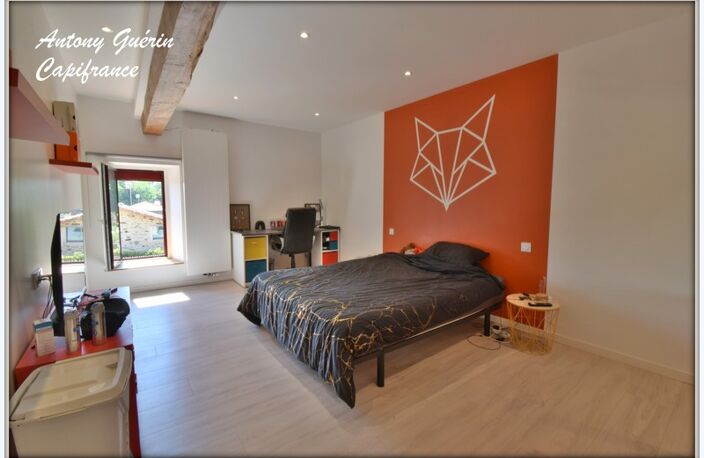 Grange rénovée de caractère avec dépendance 9 pièces-252 m² Habitable-MESNARD LA BAROTIERE — photo 5