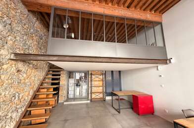 Commerce  1600 €