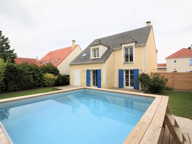 LES MOLIERES - MAISON FAMILIALE 4 CHAMBRES - PISCINE CHAUFFEE - JARDIN SUD - GARAGE — photo du bien