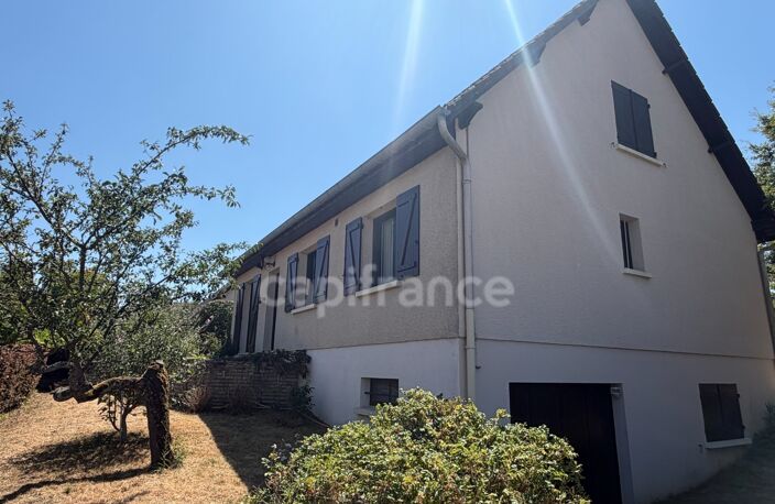 Maison à vendre 7 pièces  de 141 m2 Saint Georges sur Baulche (89) 4 chambres.  Sous sol.  Terrain 600 m2 — photo 5
