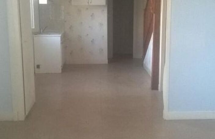 Appartement de 87m2 à louer sur Saint-Martin-le-Beau — photo 3