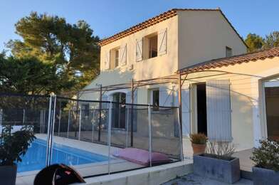 Maison 6 pièces 3200 €