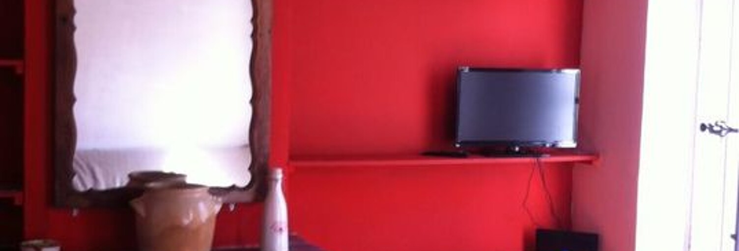 Appartement 1 Pièce 27 m² à louer à Marseille 2 (13002)
