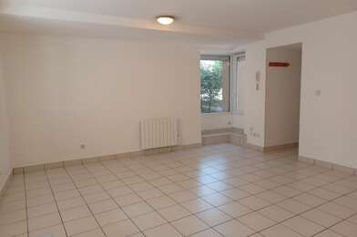 Appartement 3 pièces 615 €