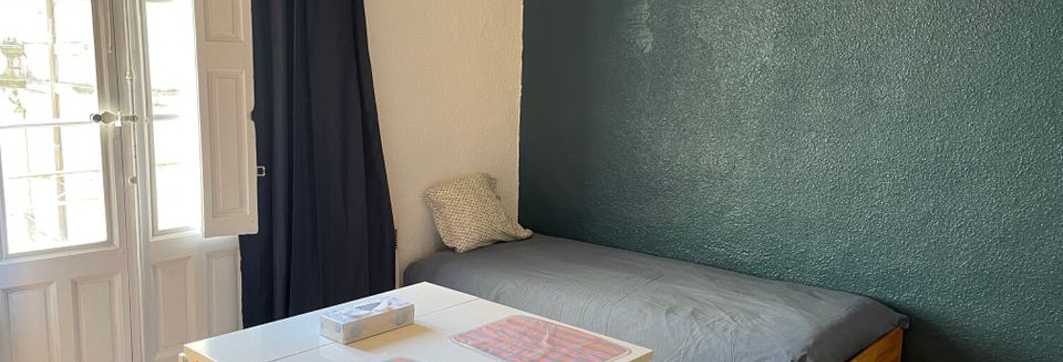 Appartement 1 Pièce 25 m² à louer à Nîmes (30000)