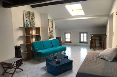 Appartement 3 pièces 760 €