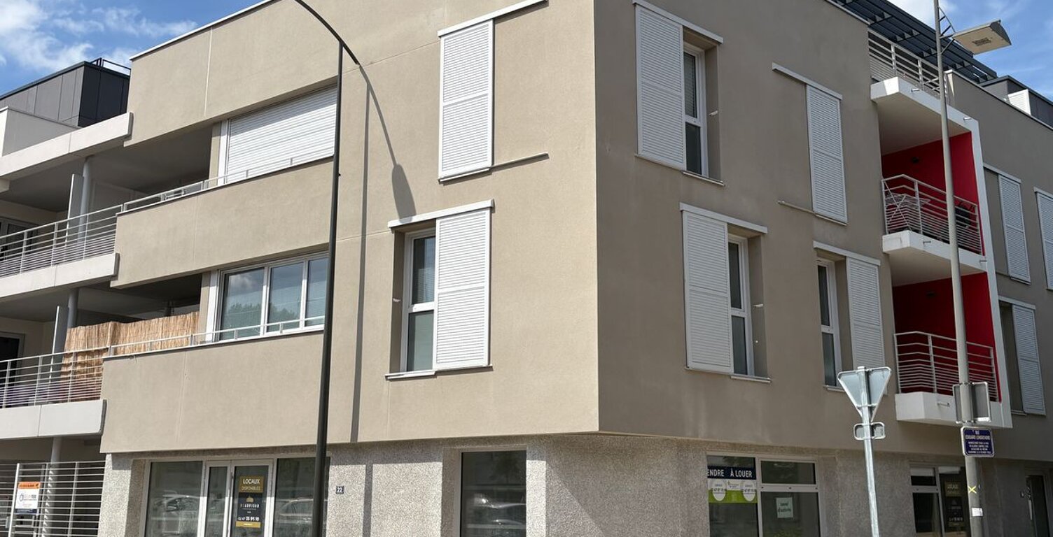 A LOUER - local d'activité de 72 m² à Saint Pierre des Corps — photo 1