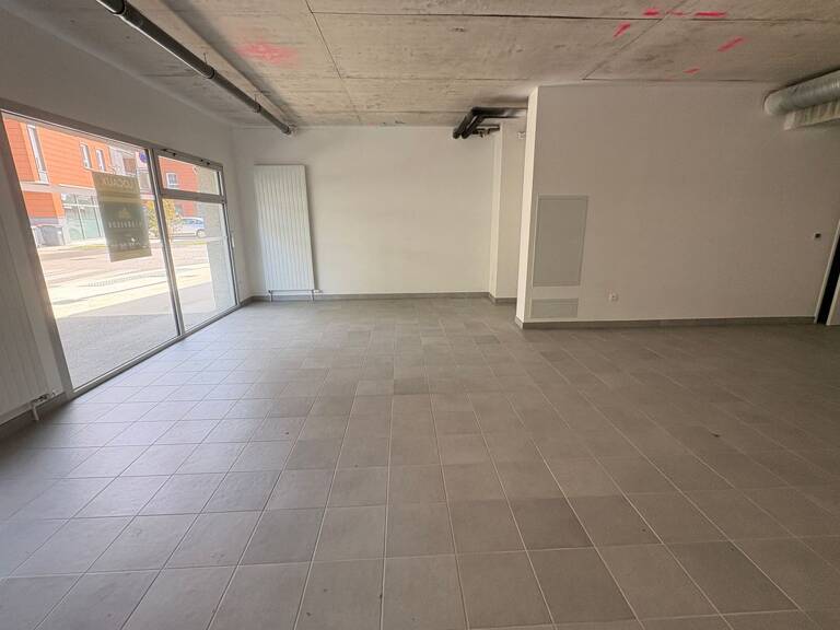 A LOUER - local d'activité de 63 m² à Saint Pierre des Corps — photo 1