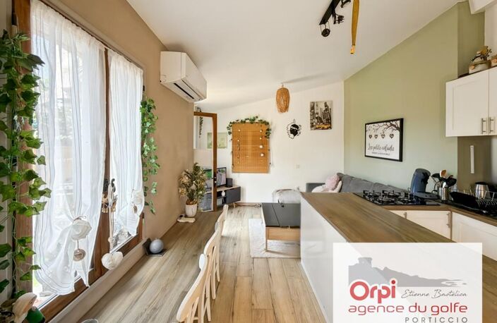 Appartement À Vendre — photo 2