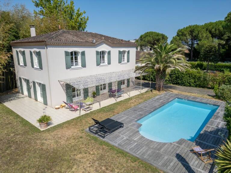 Achat immobilier BRUGES Maison 207 m2 5 chambres — photo 1