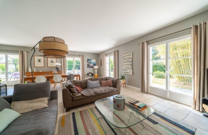 Achat immobilier BRUGES Maison 207 m2 5 chambres — photo 4
