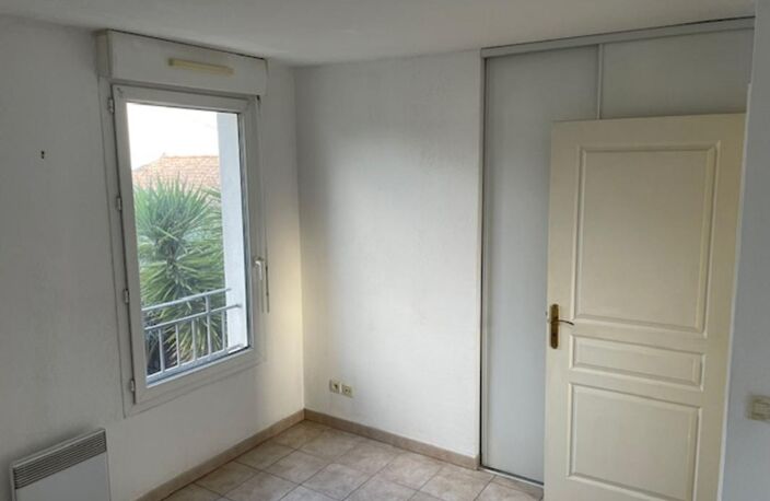 Appartement Villa À Vendre Aigues-Mortes Proche rempart — photo 3