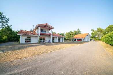 Maison 4 pièces 749000 €