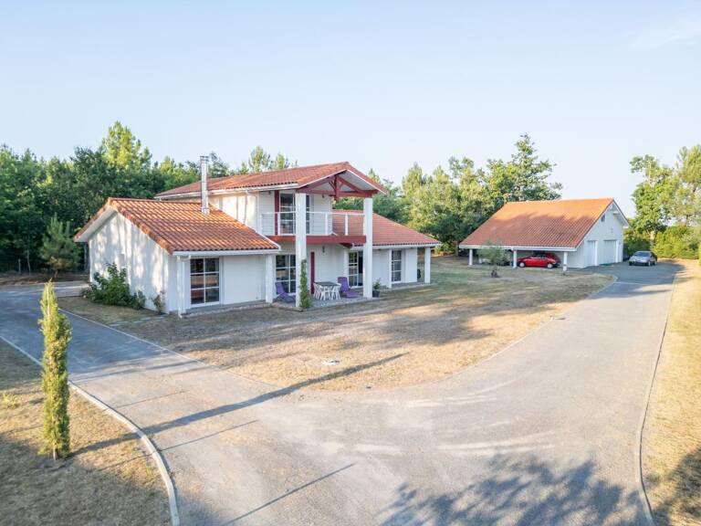 Maison À Vendre — photo 1