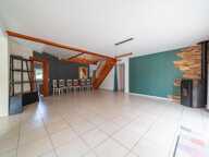 Maison À Vendre Villa familiale avec piscine dans un quartier calme — photo 3