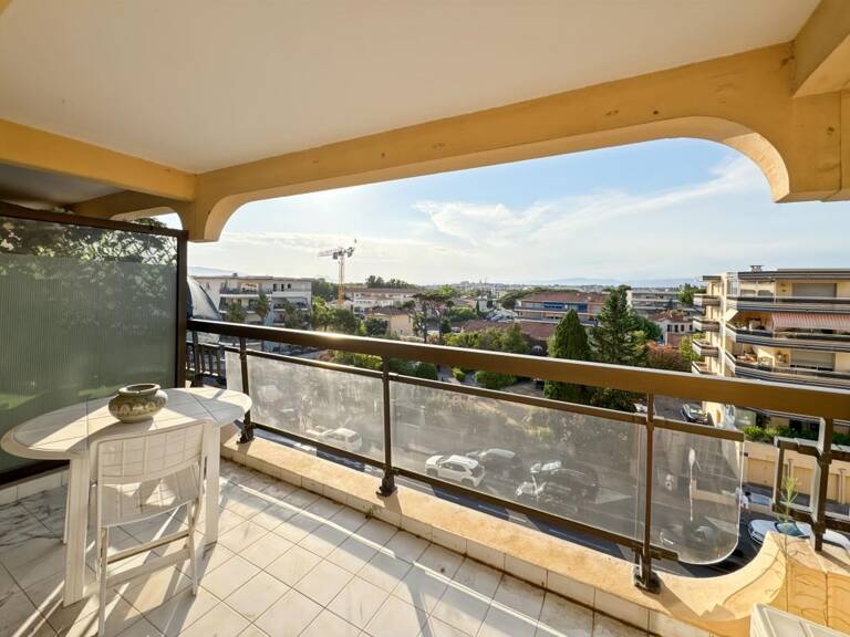 A 50 m des plages, studio cabine avec belle vue dégagée — photo 1