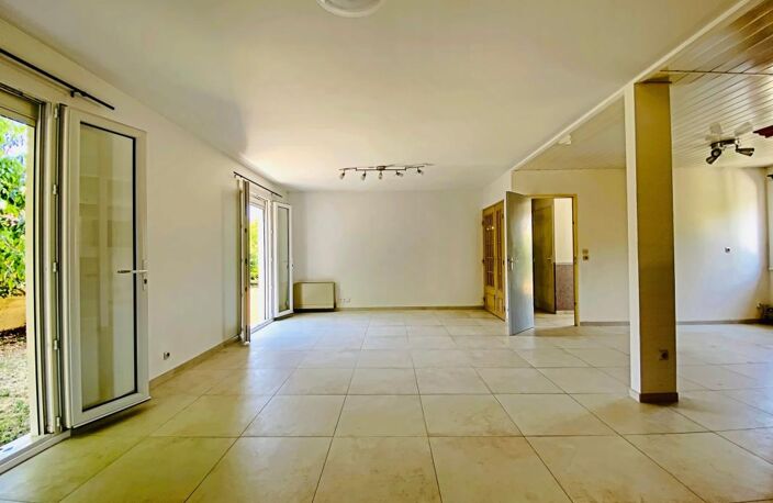 Maison familiale T6 de 132 m² À Vendre à Seysses — photo 4