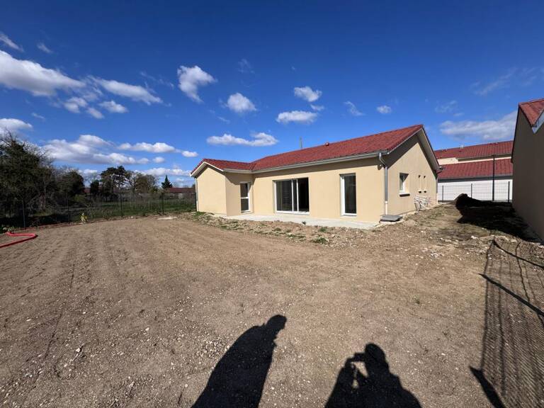Maison de plain-pied T4 avec suite parentale – Villemoirieu — photo 1