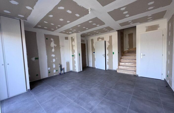 Appartement À Vendre — photo 4
