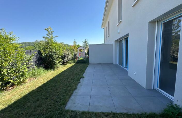 Maison T4 en duplex avec jardin et garage – Villemoirieu — photo 2