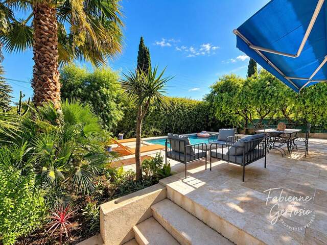 TOULON - LES AMENIERS - MAISON DE CHARME DE 160M2 — photo du bien