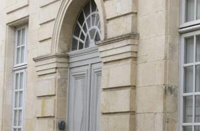 Beau T3 dans immeuble de caractère hyper centre — photo du bien