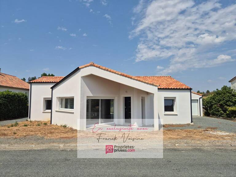 A VENDRE en Exclusivité à L'Oie, maison de 125 m2 avec 4 chambres sur une parcelle de 644 m2 env — photo 1