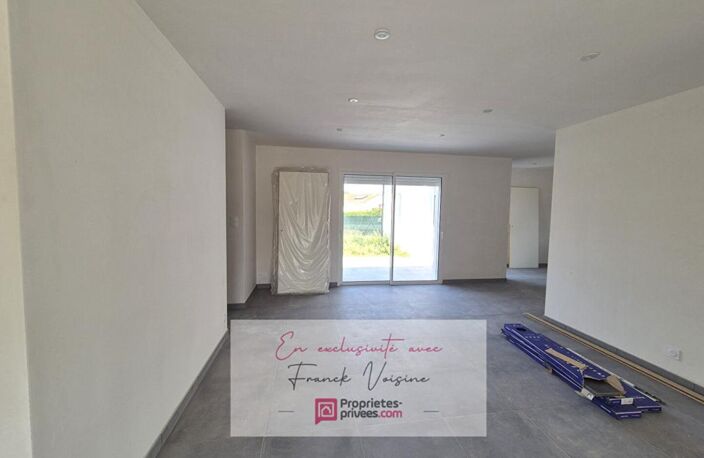 A VENDRE en Exclusivité à L'Oie, maison de 125 m2 avec 4 chambres sur une parcelle de 644 m2 env — photo 3