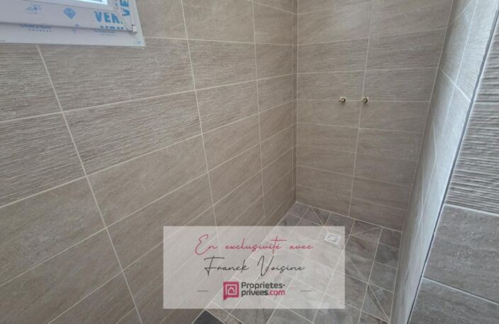 A VENDRE en Exclusivité à L'Oie, maison de 125 m2 avec 4 chambres sur une parcelle de 644 m2 env — photo 4
