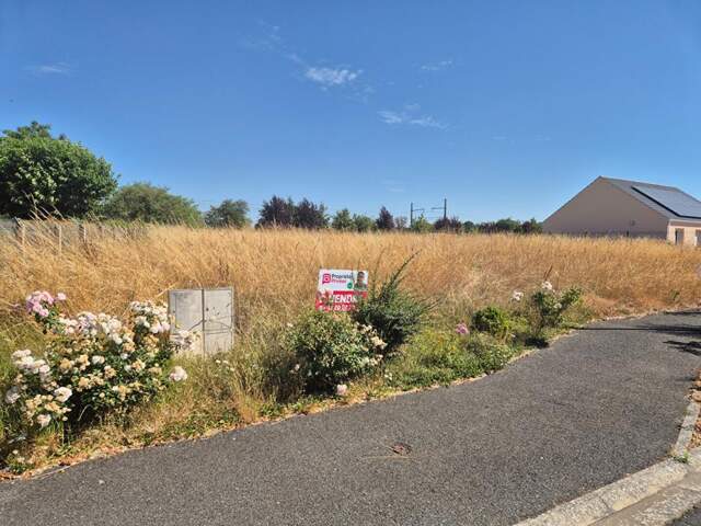 Terrain Courville Sur Eure 909 m2 — photo du bien