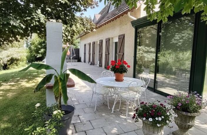 Superbe propriété au calme avec terrain très bien arboré — photo 2