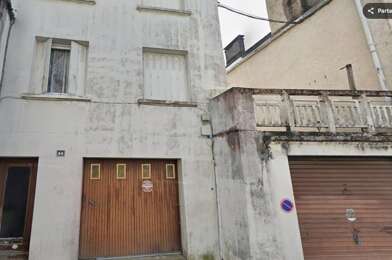 Immeuble  128000 €